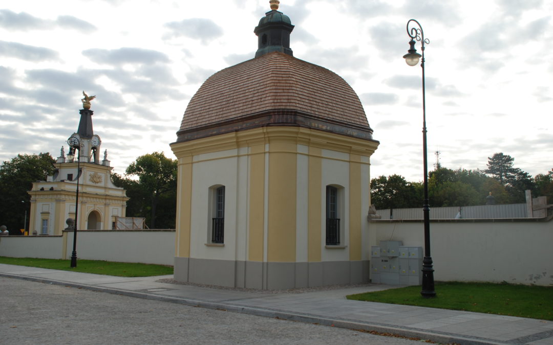 Remont zabytkowych studni w ogrodzeniu Pałacu Branickich w Białymstoku